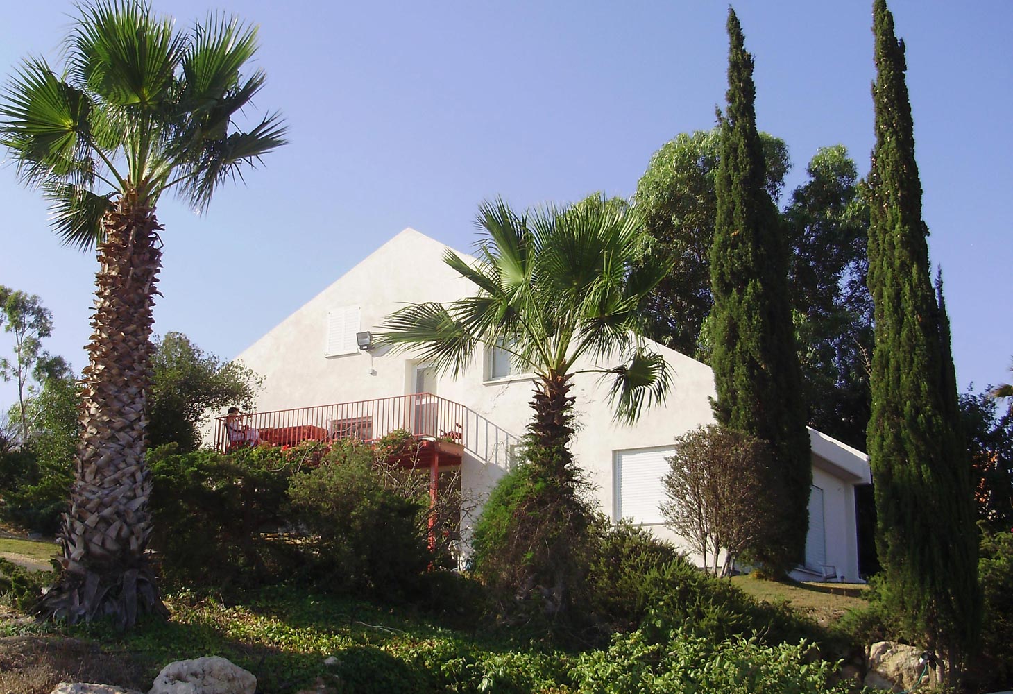 בית משפחת לסקי - גן נר 1993. טיח מינרלי